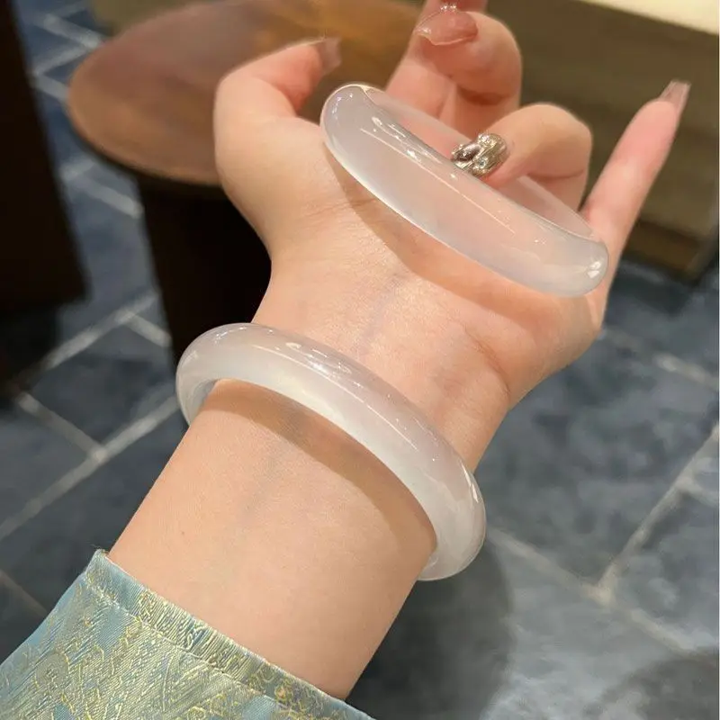 

White Moonlight Opal Bracelet High Ice High Transparent Atmosphere Gift to Girlfriend and Girlfriend Birthday Gift