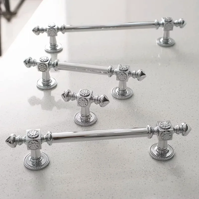 Brass French Retro Silver Cabinet Handle American High End Furniture Chrome Plated Handle Creative European Drawer Door Handle
