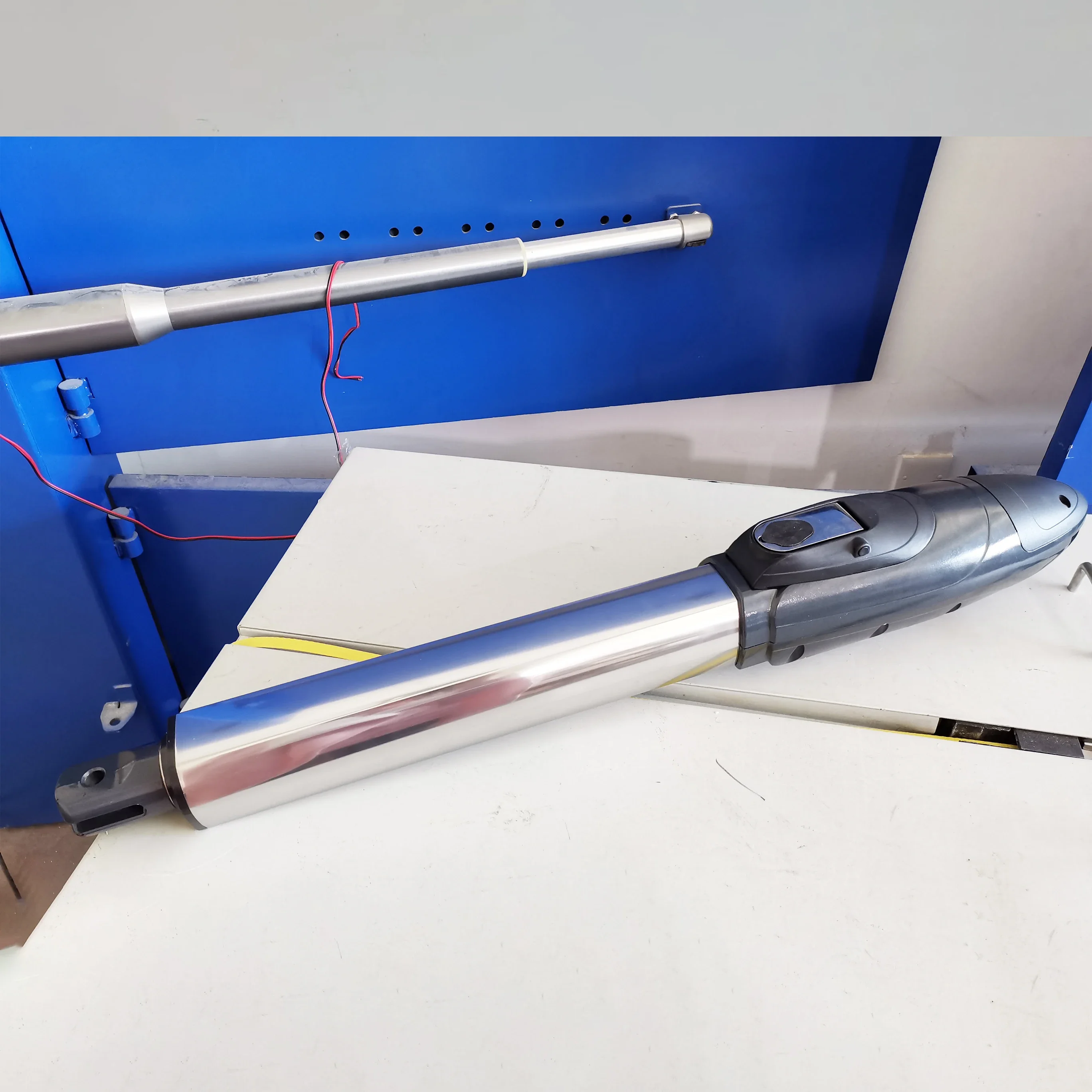 Electric Automatic Linear Actuator Machine 24v Swing Gate Motor Max.each gate weight 500kgs Gate Opener Unit