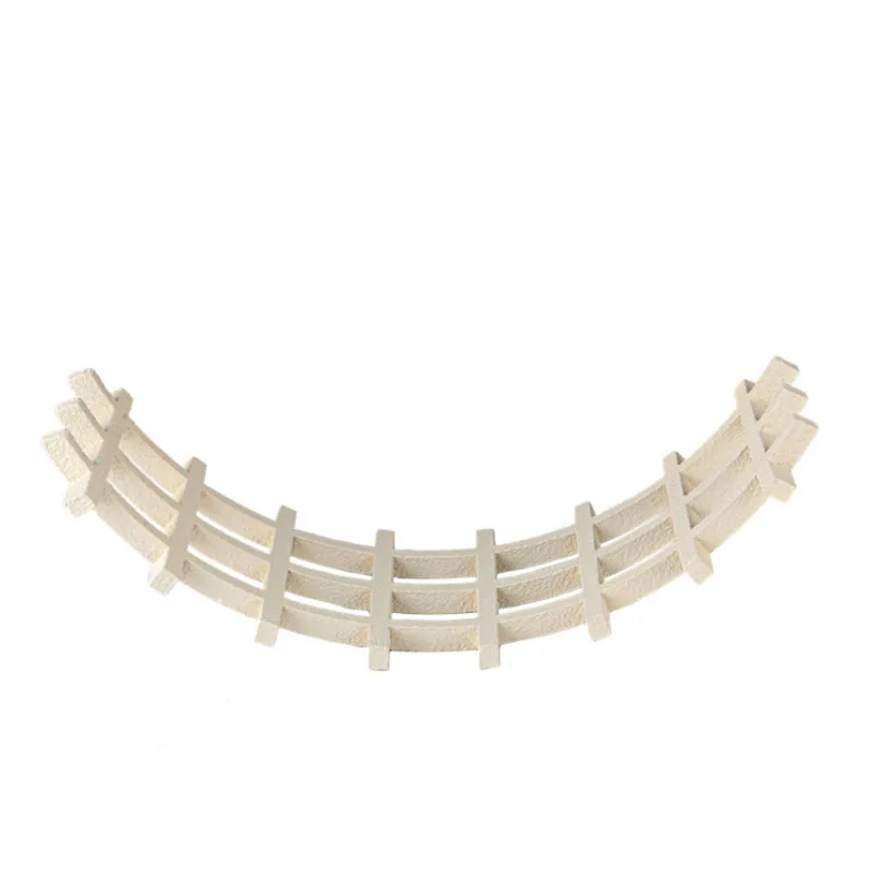 

Modern Nordic creative curved grid fruit plate arch ornaments model room exhibition hall bookcase coffee table soft decoration