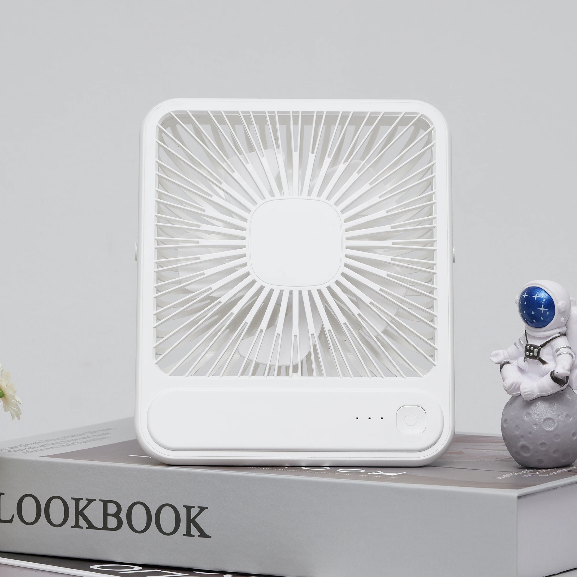 F-051-Portable Mini Fan: 3 - Speed Adjustment, Wedge - shaped Blades, Travel - Ready