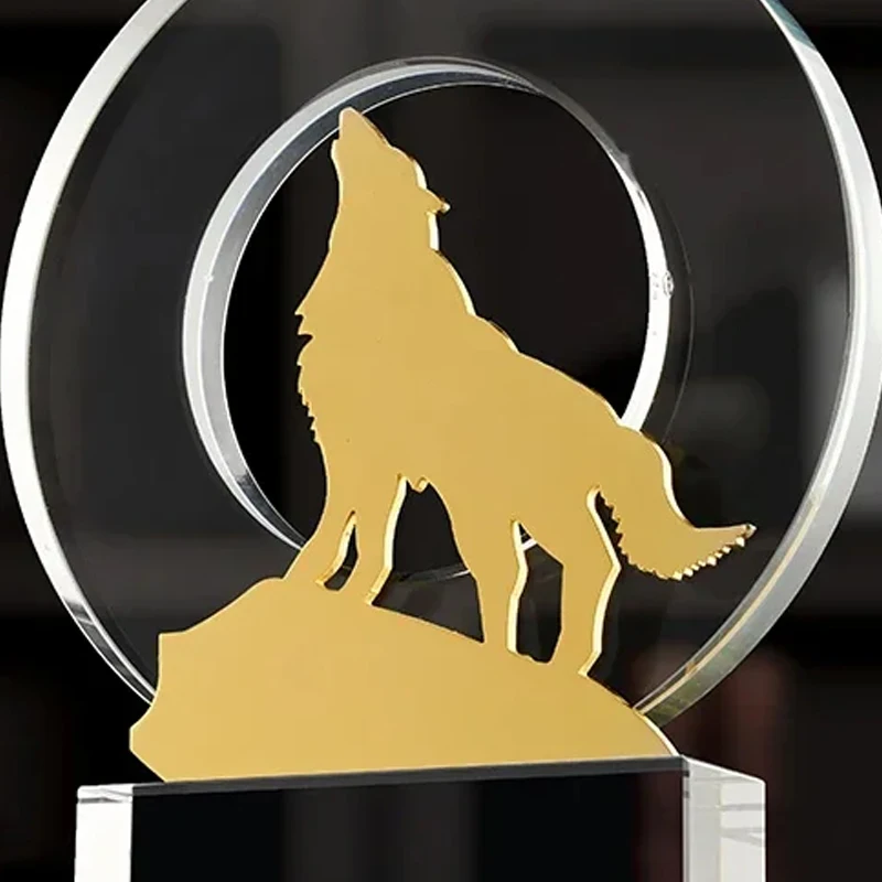 Customized Wolf Shape Crystal Trophy, Annual Meeting Celebration Excellent Sports Awards, Souvenir, High-end Home Decoration 1Pc