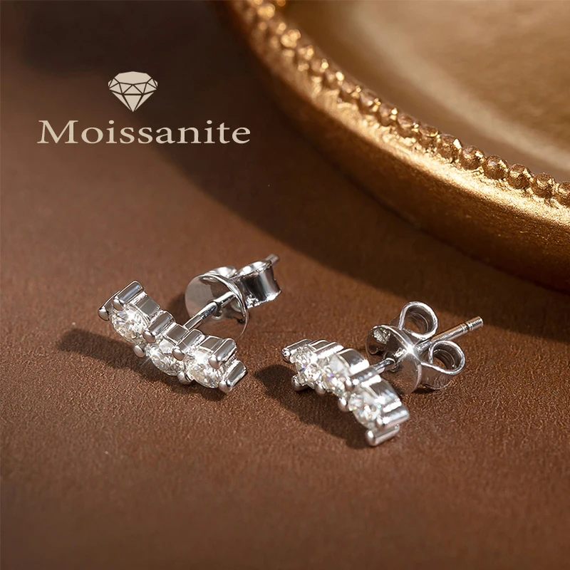 

Moissanite 925 Sterling Silver 1 pair of 0.5 carat Geometric Moissanite Earrings for women, high-end and elegant style, suita