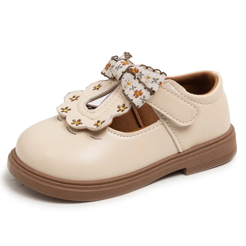

Girls' Princess Shoes 2025 Spring Soft Soled Anti Slip Children's Leather Shoes Fashion Embroidered Flower Bow Baby Casual Shoes