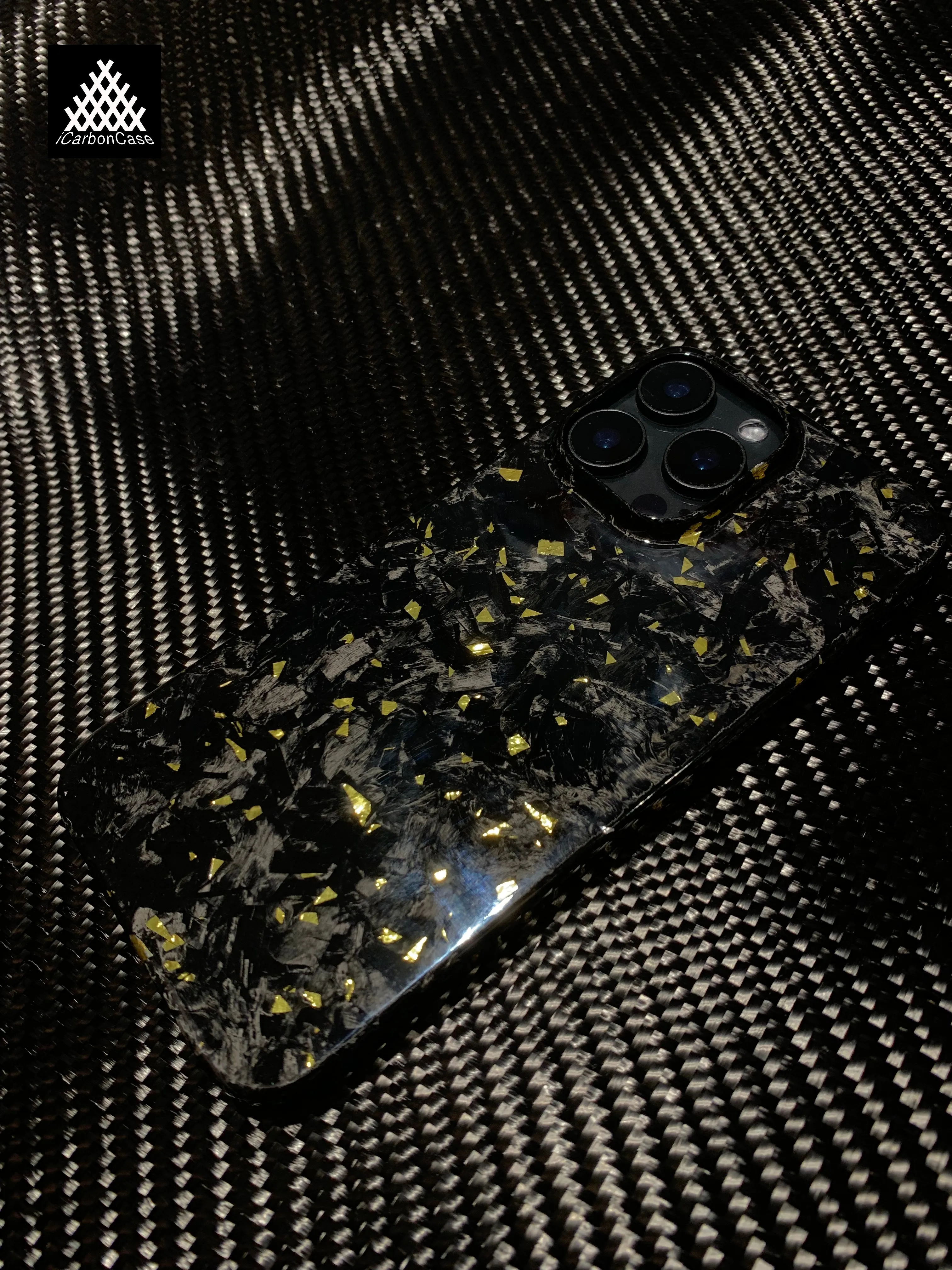 For iPhone 15 16 Pro Max Real Forged Glossy Carbon Fiber Case with Gold Flakes Ultra thin and Lightweight Premium Phone Cover