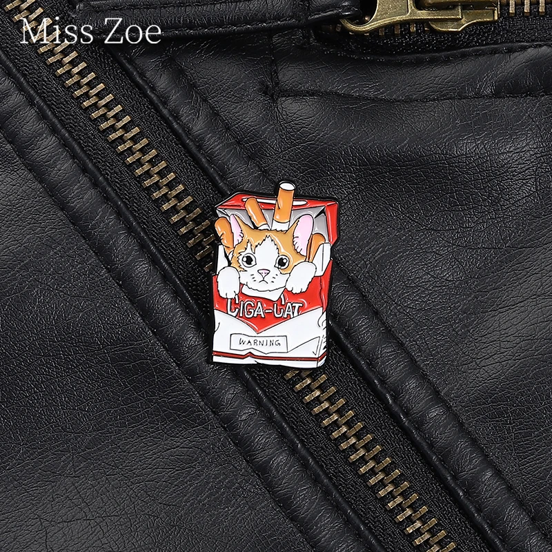 Grunge Warning Enamel Pins Cute Ciga Cat Cigarette Cartoon Animal Brooch Lapel Pin Backpack Badge Accessories Gift For Friends