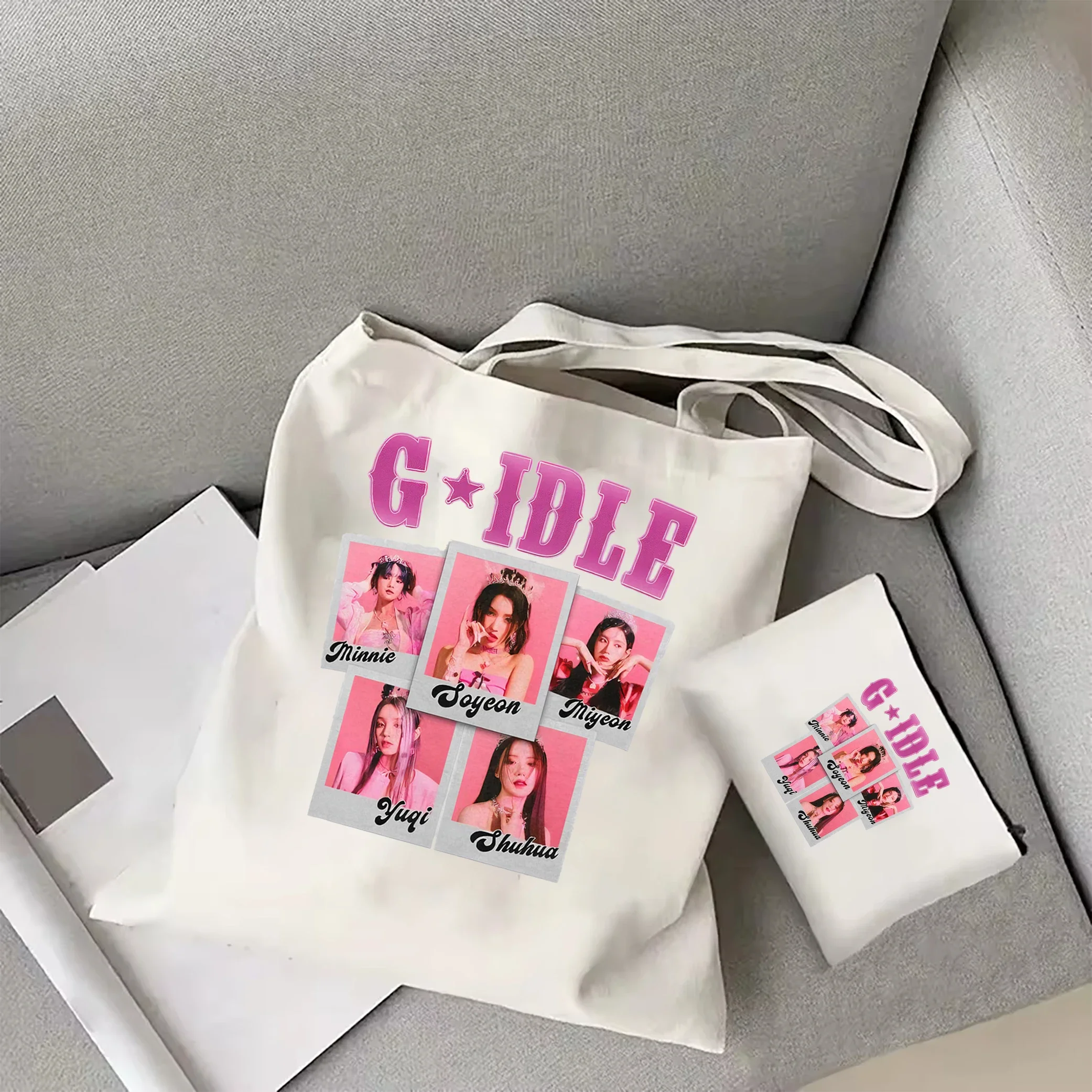 Gidle Collage Harajuku stampato tote bag Gidle Kpop tote bag Gidle Fan Merch popolare coreano gruppo Y2K borsa a tracolla in tela