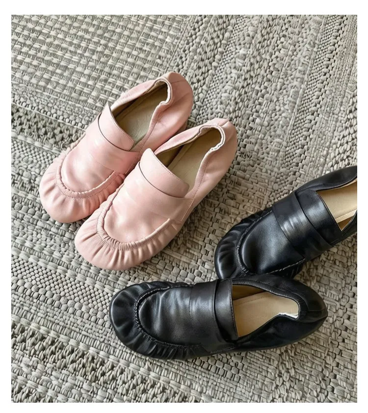 Round-toe Pleated Retro Simple Slip-on High-heel Loafers for Women 2026 New Deep-mouth Single Shoes,Commuter Small Leather Shoes