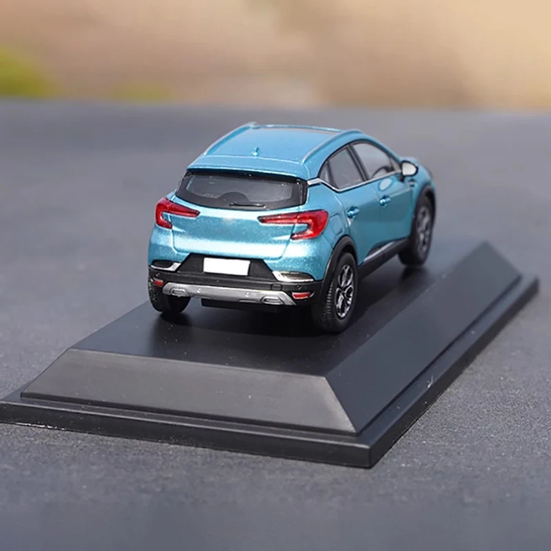 Original Diecast 1:43 Scale CAPTUR Alloy SUV Car Model Finished Product Simulation Toy Collection Gift Static Model Display