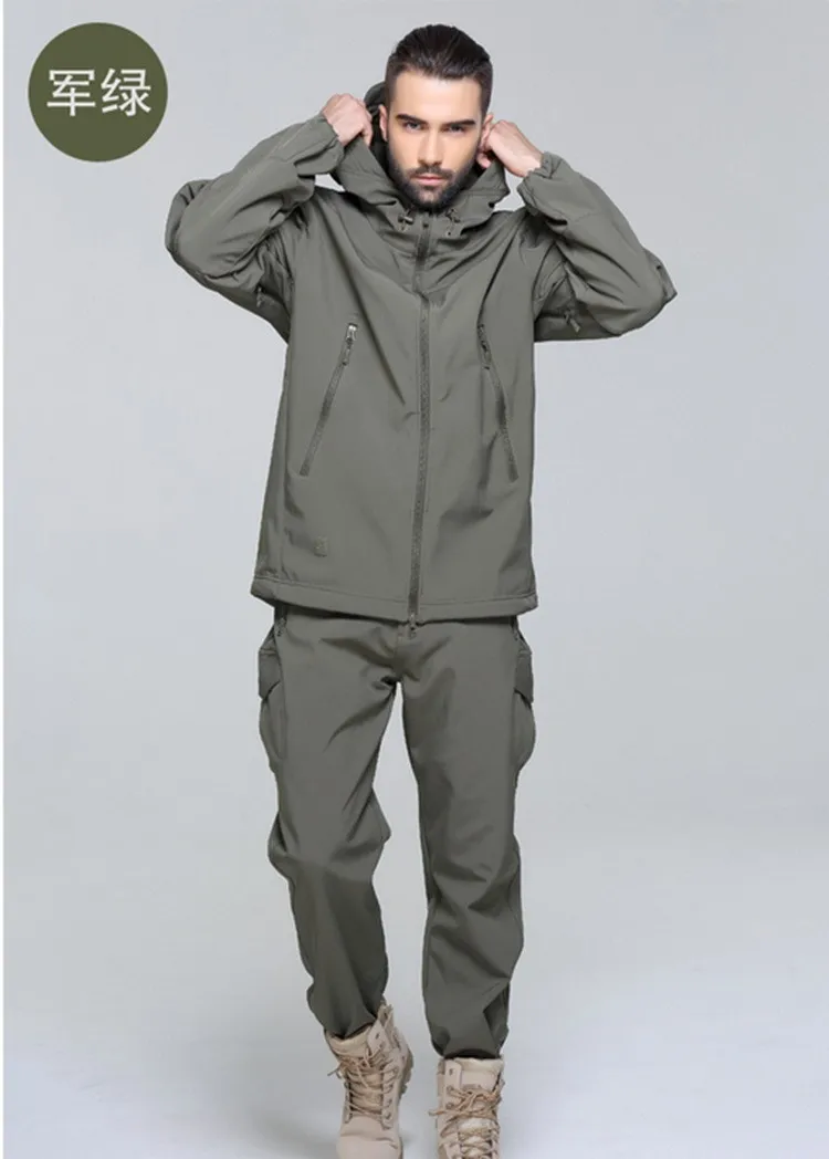 

Tactical Outdoor Men's Autumn And Winter Fleece Warm Suit Warm Keeping Suit Hunting Clothes Tactical Soft Shell Uniform