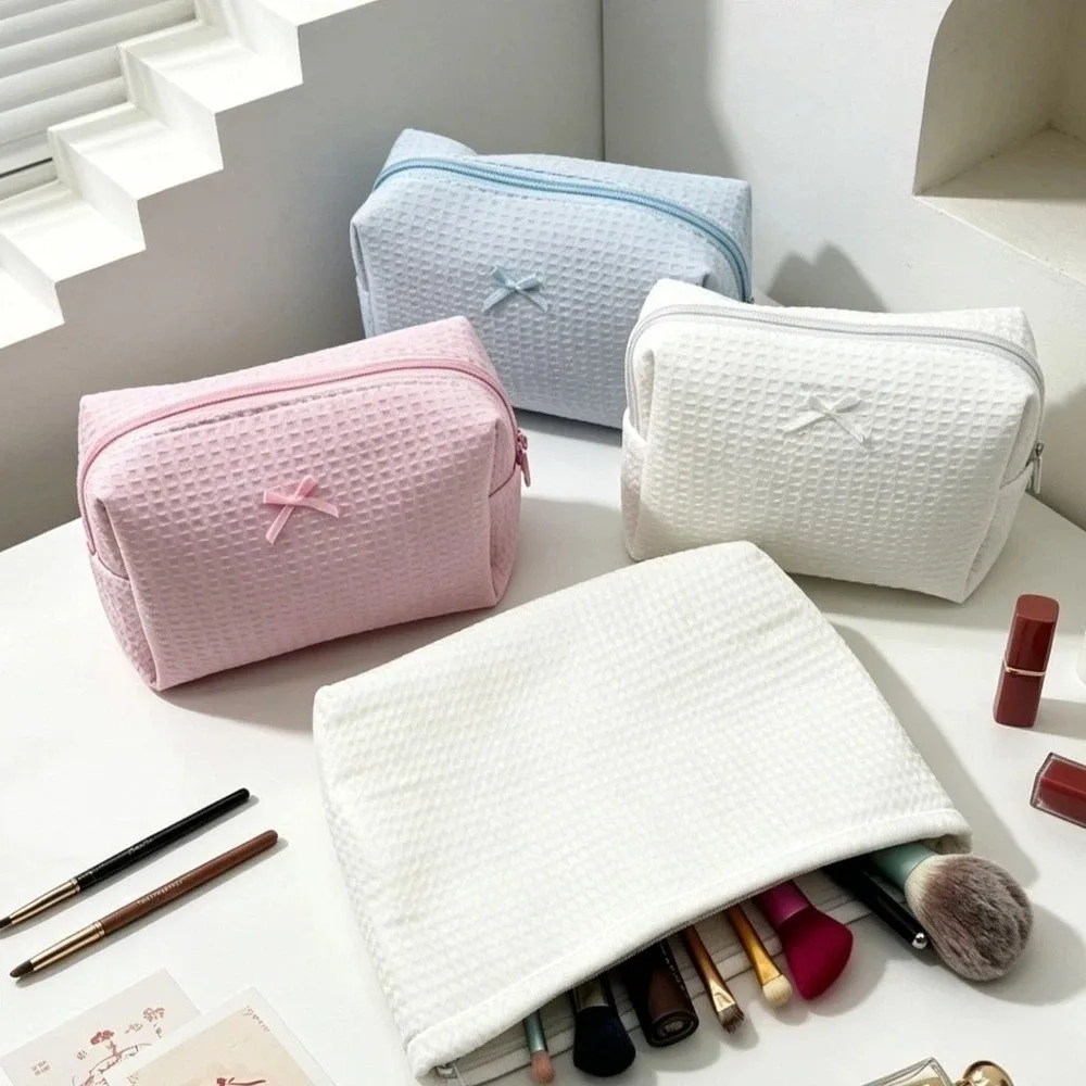 Essential Bow Decor Waffle Knit Makeup Bag Zipper Lightweight Cosmetic Bag Portable Large Capacity Toiletry Organizer Women