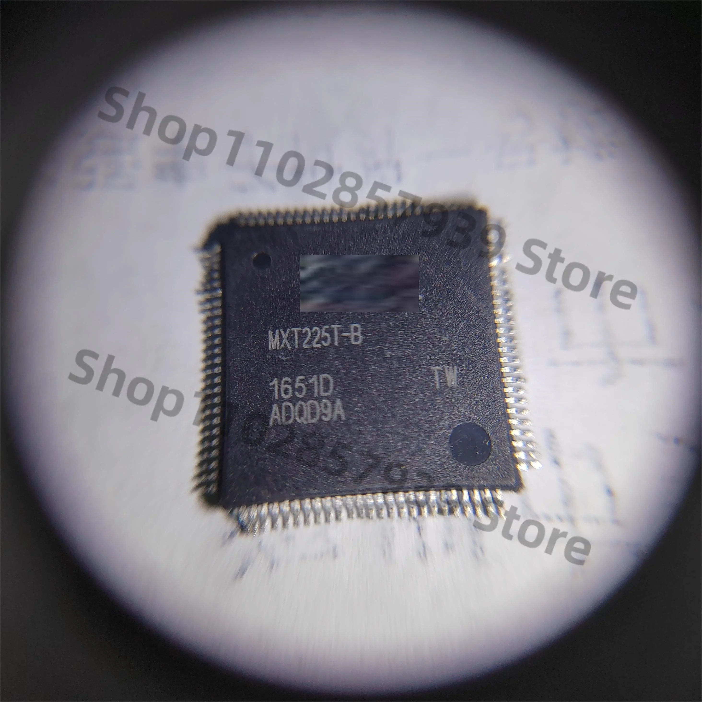 

ATMXT225T-AB MXT225T-B QFP 2PCS/LOT Original spot, free shipping