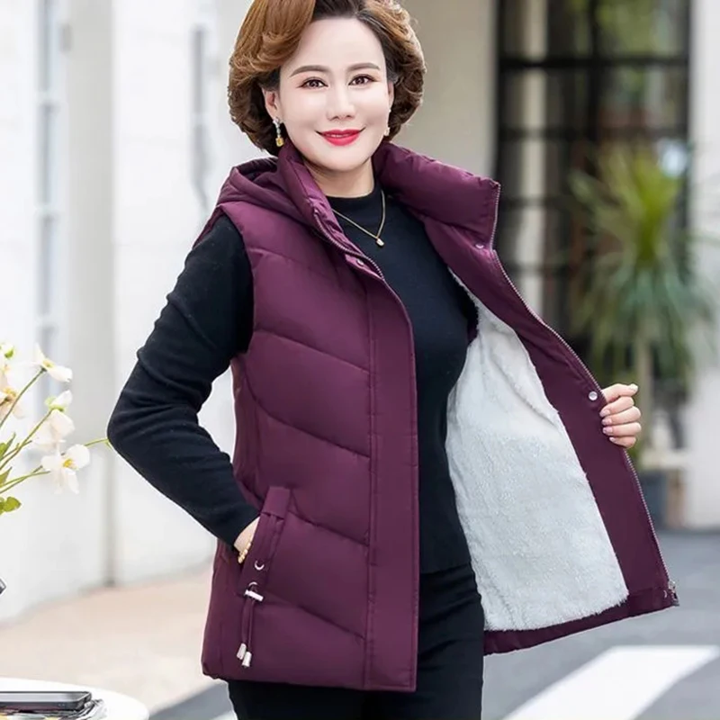 2024 New Winter Parkas Vest Jacket Women Middle Aged Waistcoat Sleeves Down Cotton Plus Velvet Warm Coats Female Casual Overcoat