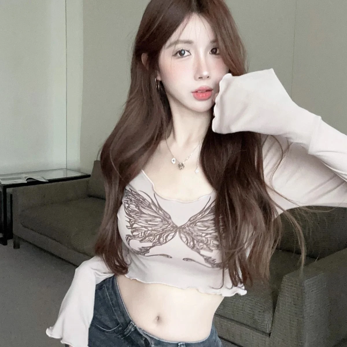 Crop Top T-shirts Geel Lichtgewicht Glad Ontspannen Knoop Elasticiteit Positief Comfortabel Zacht Licht Bodems Prevalent Dames