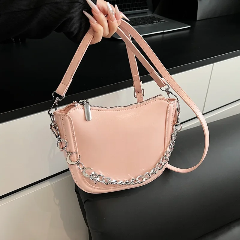 

2025 Spring Chain Dumpling Bag for Women Solid Color Crossbody Purse Fashion Underarm Shoulder Bag Casual Chic Tote