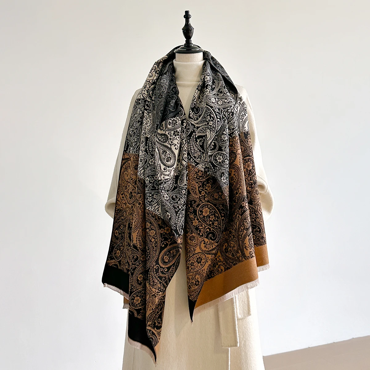 

Новый роскошный зимний кашемировый шарф с узором пейсли, женское теплое одеяло из пашмины, шарфы-пончо, модная шаль с принтом, толстый платок Bufanda