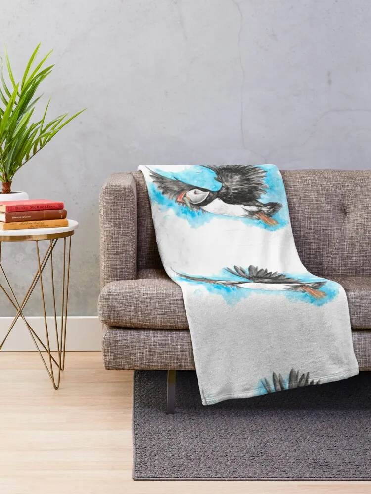 Atlantic Puffin in flight Throw Blanket For Baby Loose Decorative Sofa Blankets