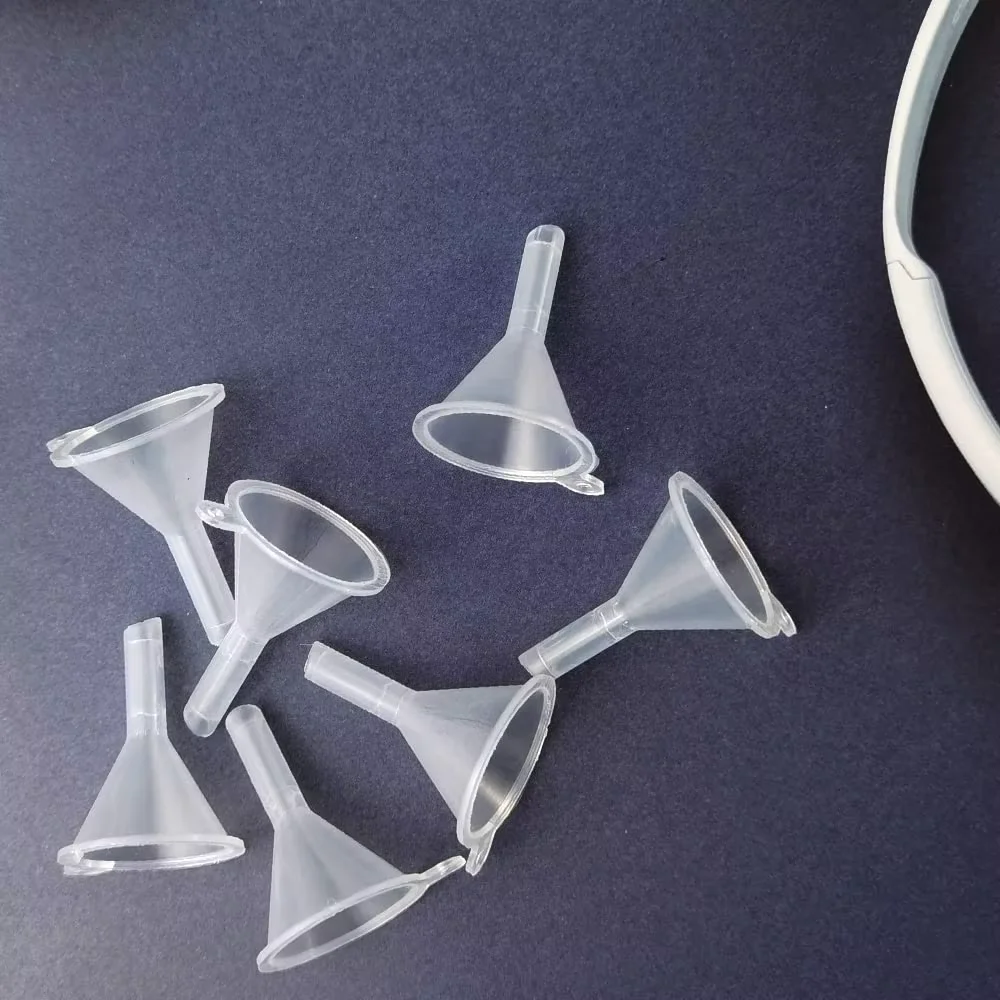 Mini Transparent Plastic Funnel Small Funnel Set Suitable for Laboratory baby Bottles, Essential Oils, Perfumes, Spices, Powders