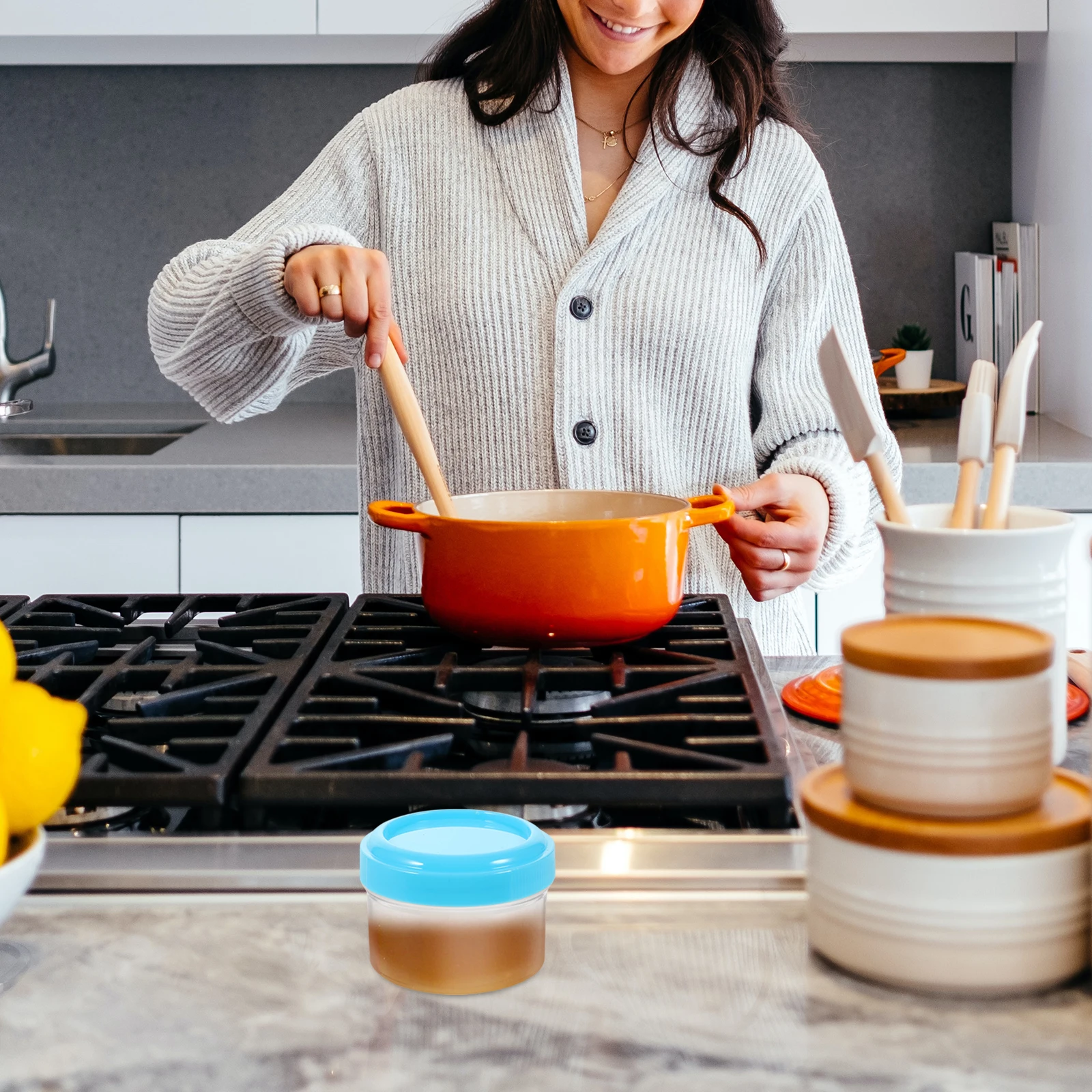 

6 Pcs Sauce Cup Food Container with Lid Dressing to Go Small Reusable Containers Lids Mini Salad for