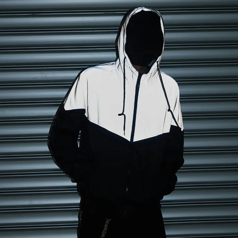 

New Spliced ​​reflective Jacket Men,fashionable Nighttime Outdoor Jogging Jackets Loose Hooded Casual Luminous Jacket