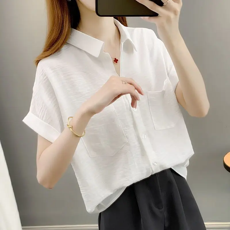 痩身効果 夏の新スタイル レディース半袖シャツ ルーズフィット 薄手素材 大きいサイズ ポロ襟 ボタンアップトップ
