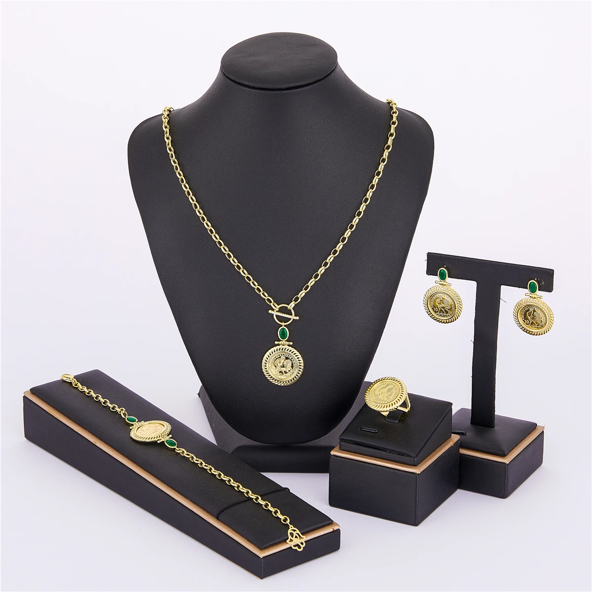 LUIZADA 2022 May hot selling accessories wedding jewelry set for women Coin jewelry with Brave cock Necklace Bracelet