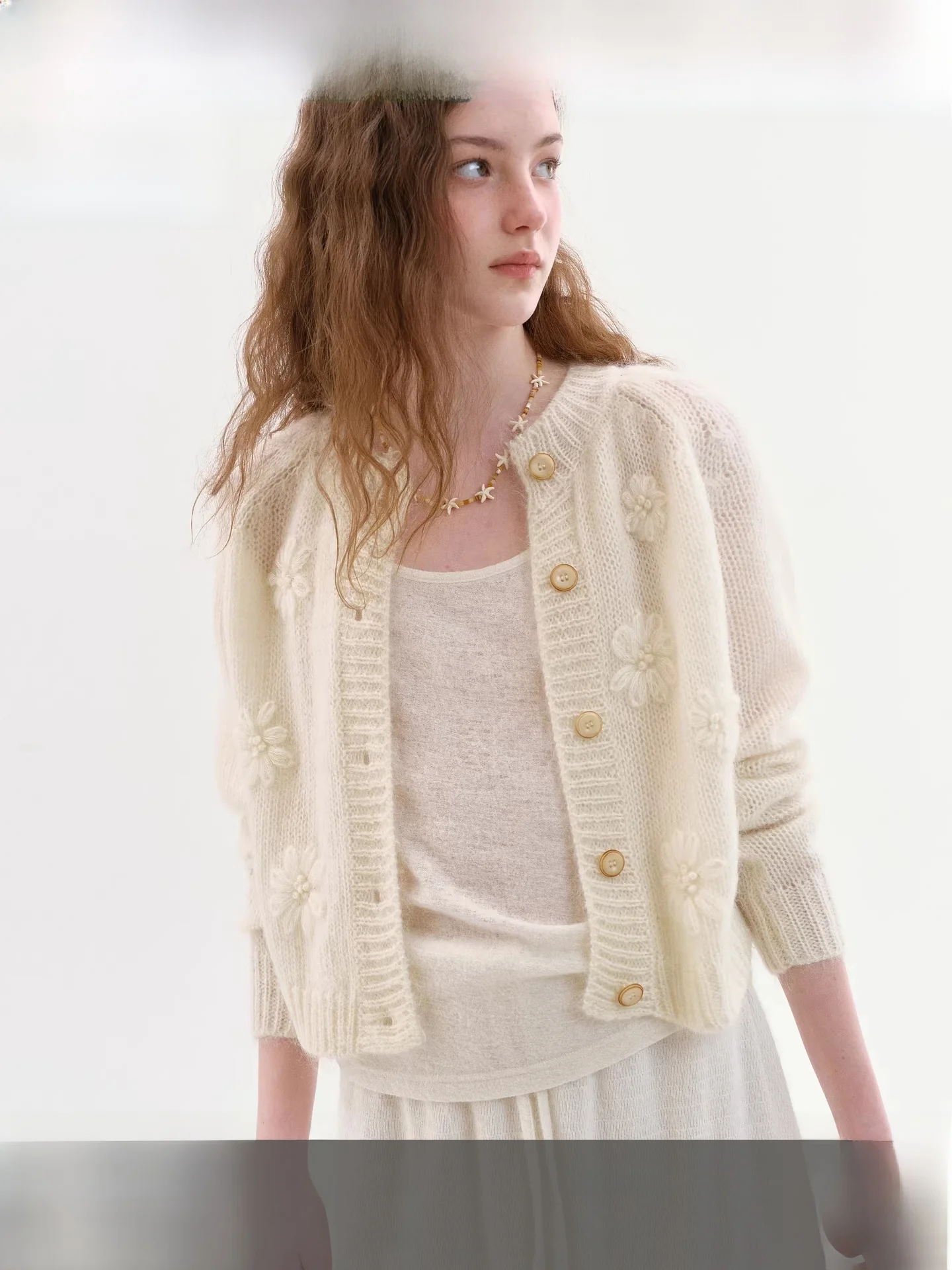 

Вязаный кардиган Fano Sweet Miss Spring с круглым вырезом и 3D-цветами, удобный, из ацетатного волокна, для повседневной носки, свободный крой