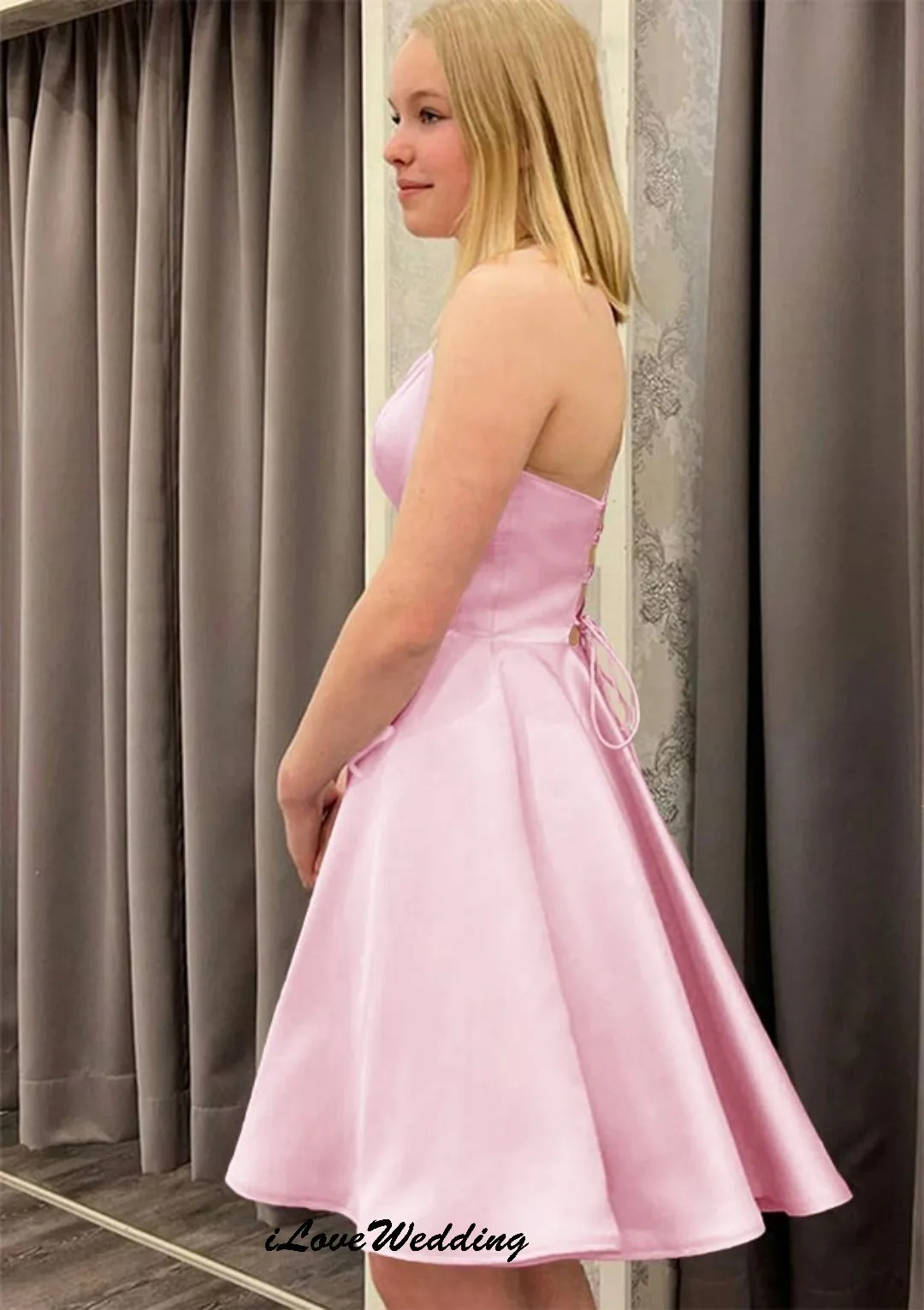 

Pink Sleeveless Short Homecoming Dresses 2025 Spaghetti Strap A-Line Women Party Dress Lace-Up Elegant Cocktail Dress Customized