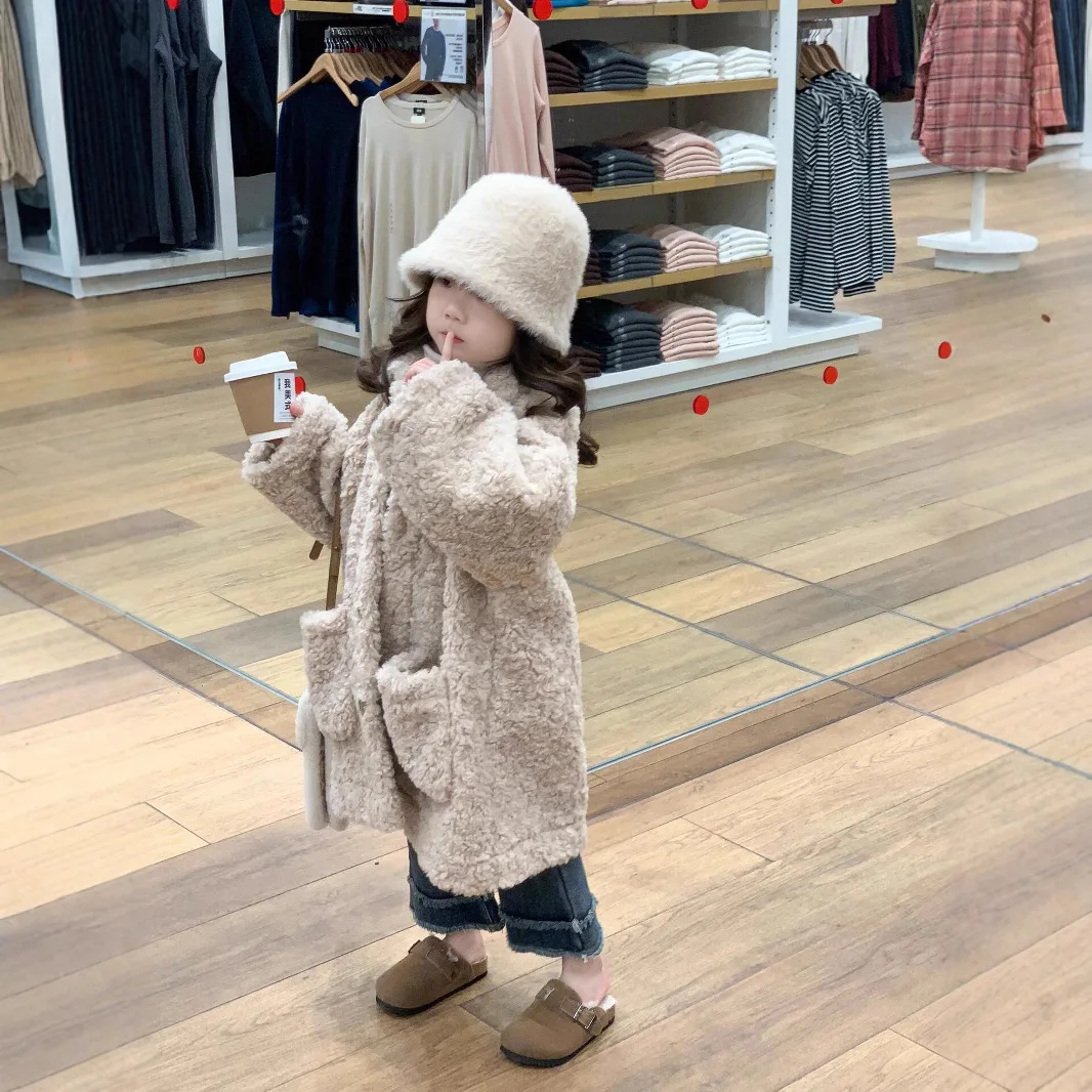 Girls Coat 2024 Winter New Childrens Clothes Girls Baby Thickened Warm Compound Fur One Lapel Single Breasted Coat Casual