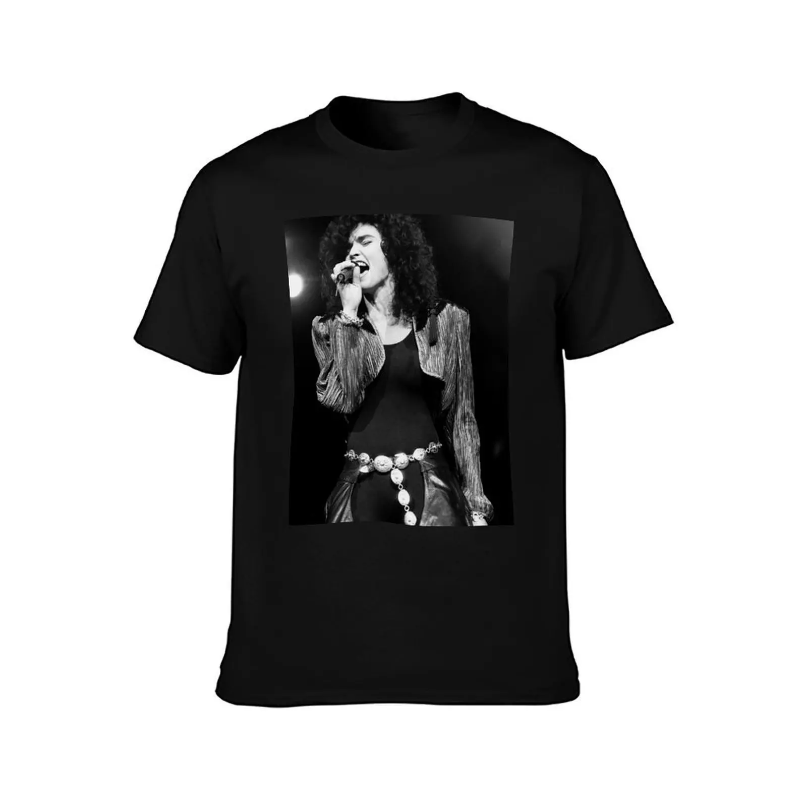 Alannah Myles - BW Photograph T-Shirt Sports Casual Short Sleeve Cotton Tee T-Shirt