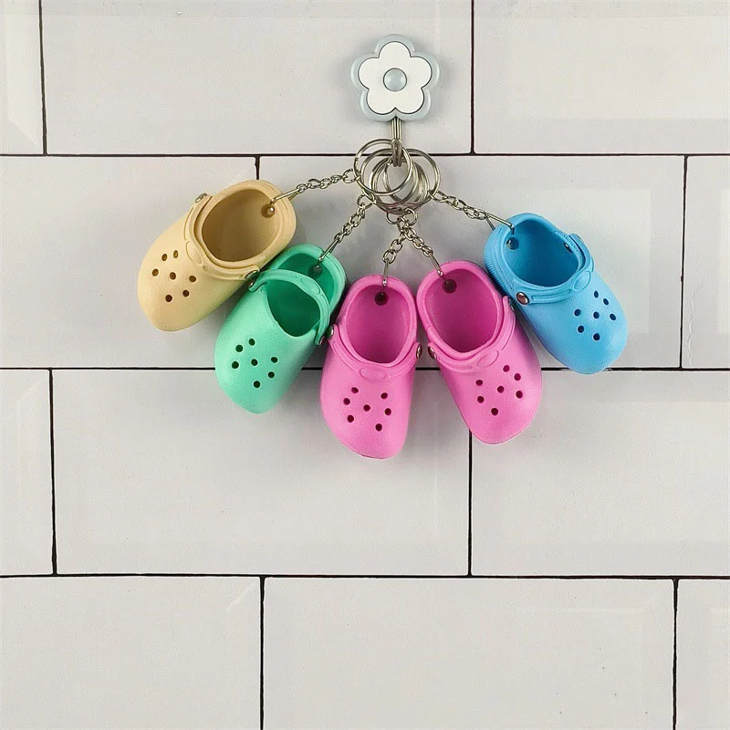 2 pz/paia carino 3D Mini Eva Beach Hole Little Shoe portachiavi per ragazza regalo accessori portachiavi portachiavi galleggiante Charm