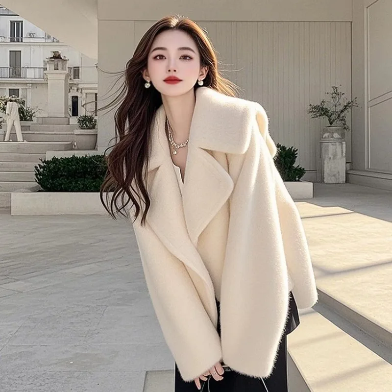 ใหม่ 2025 ฤดูใบไม้ผลิผู้หญิงเกาหลีสไตล์แฟชั่นอเนกประสงค์Faux Lambขนสัตว์Warm Fur Coatแขนยาวสีม่วงSlimming Chic Jacket