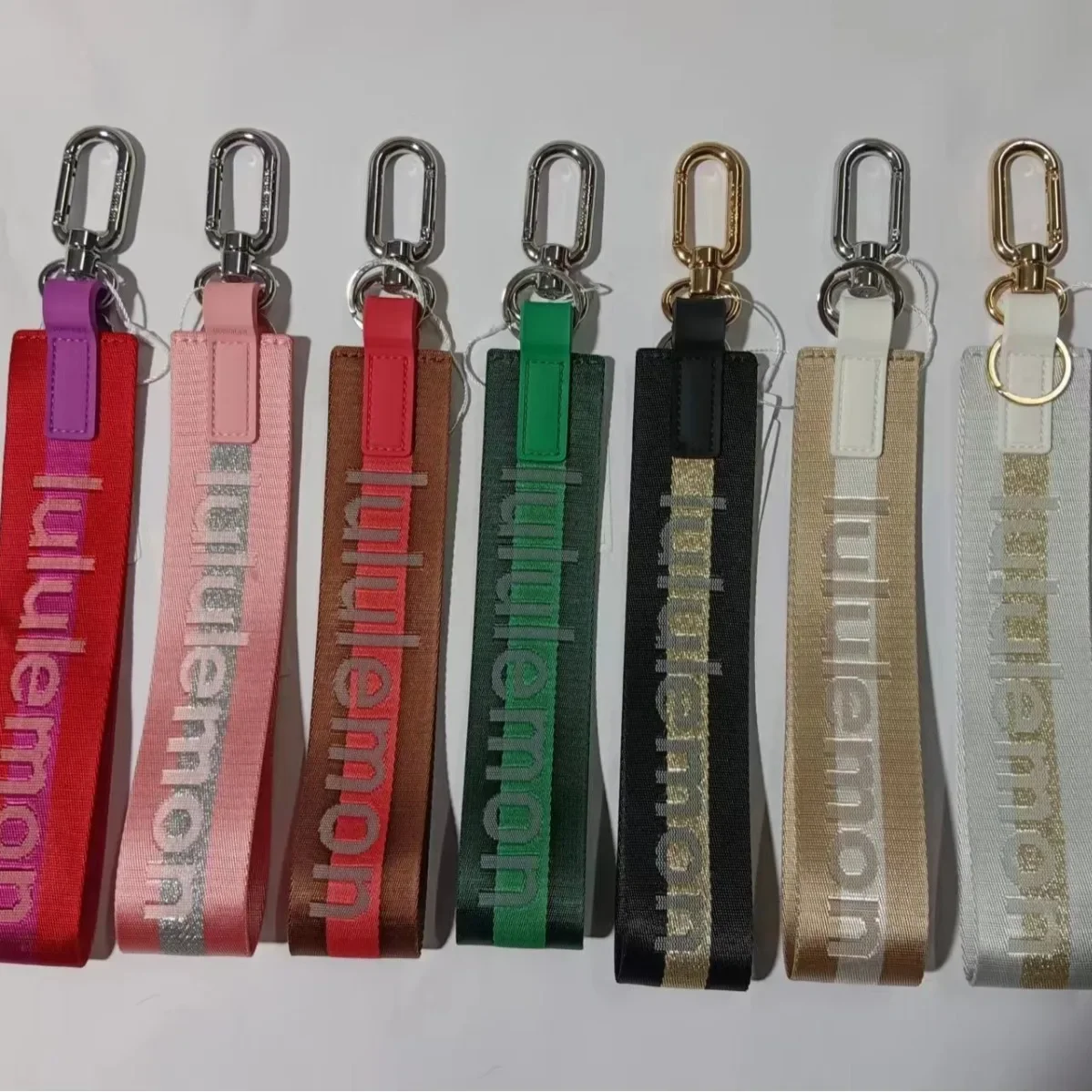 1PC Unique Keychain Mobile phone Fanny pack key chain chain pendant buckle New bag accessories buckle accessories