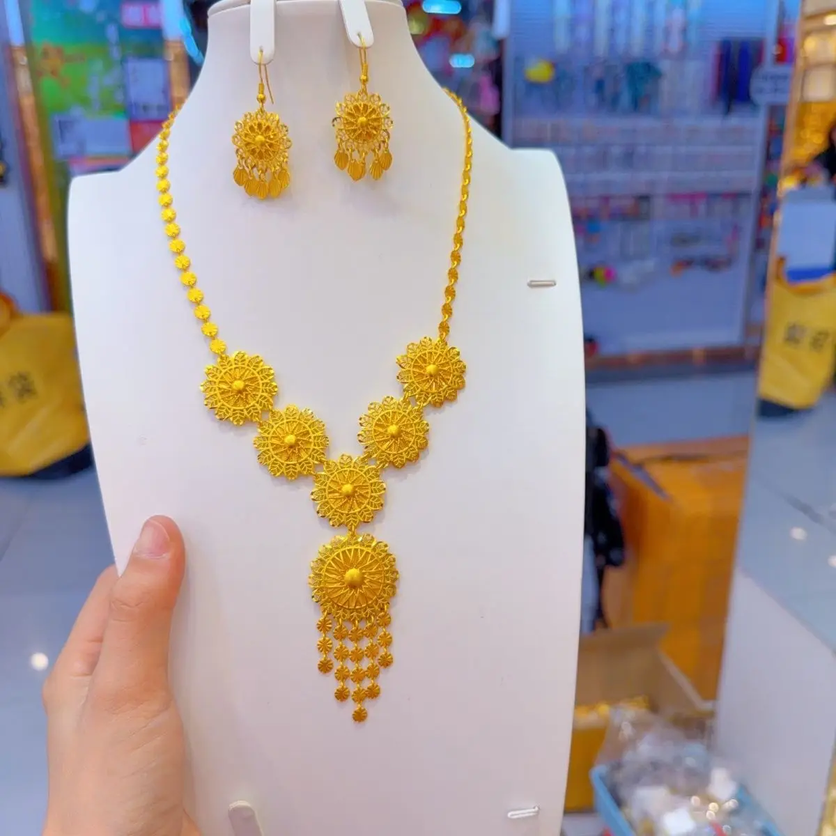 

Fashion Dubai 24K Gold Plated Customized Necklace Earrings for Couples' Wedding Christmas Gift Jewelry Set DD10965