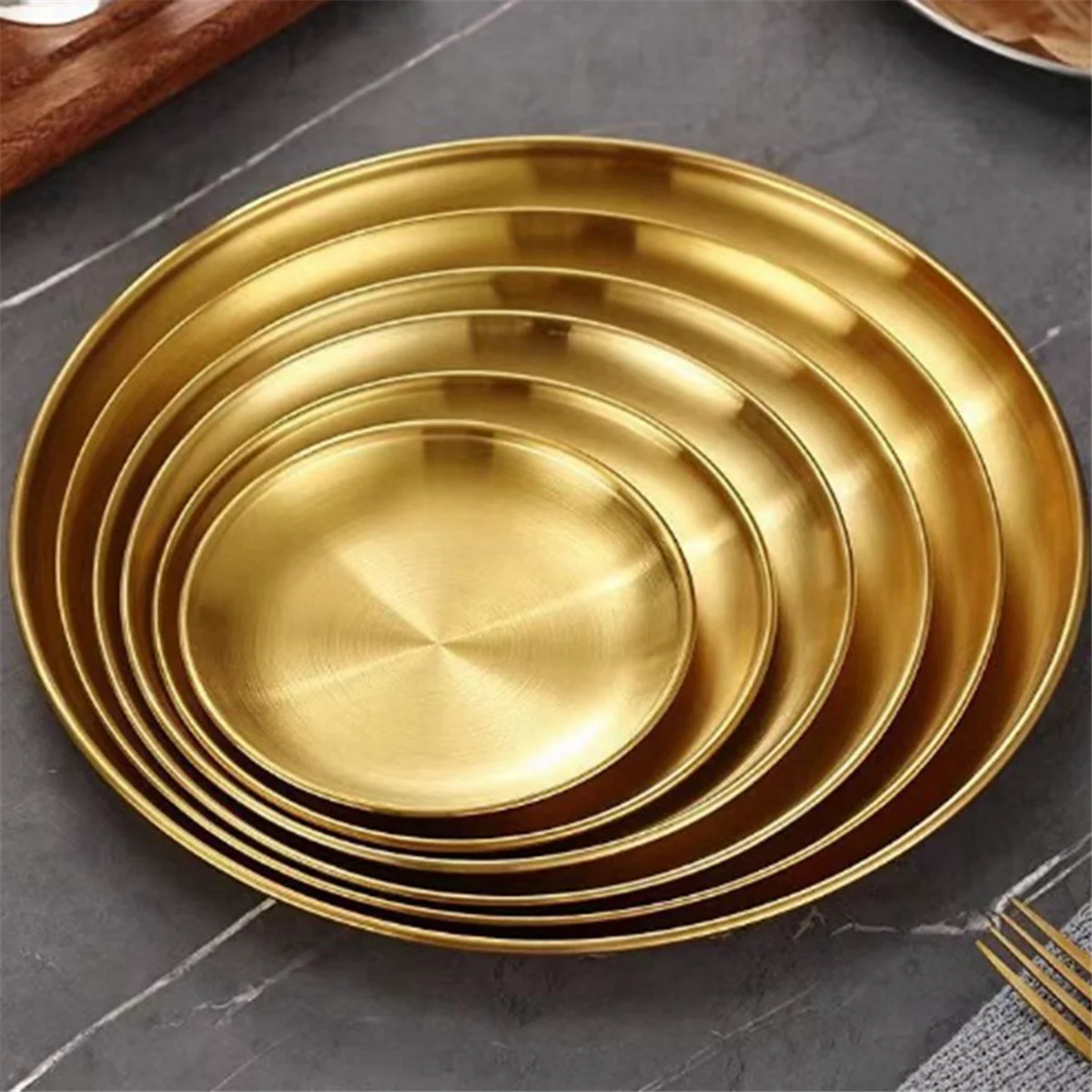 

Stainless Steel Round Plate Camping Dishes Rust-Proof Stackable Food Serving Plate 17cm-A22G