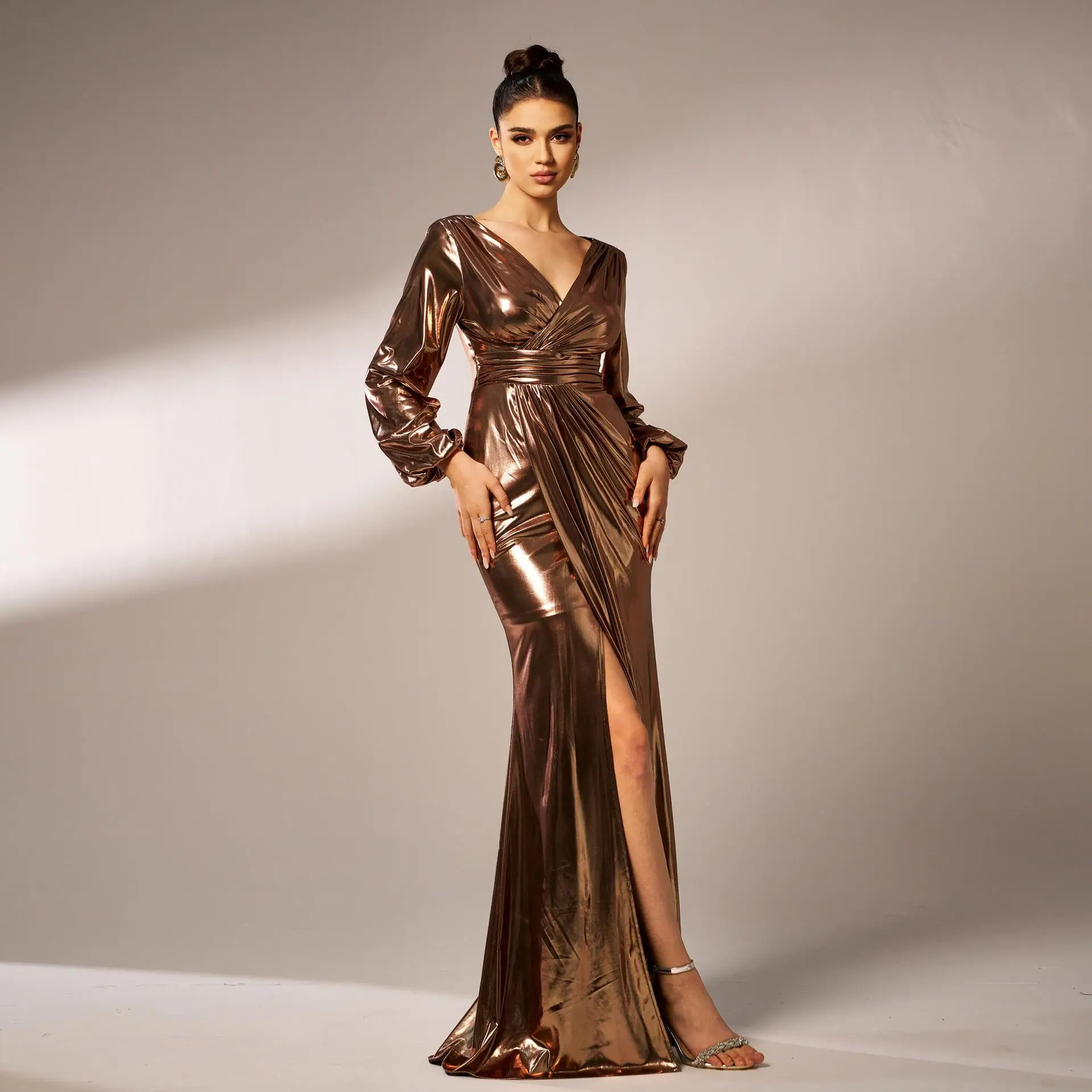 Elegant Long Sleeve V-Neck Evening Gown with Gold Embossing Figure-Hugging Maid of  Dress for Women High Waist Tunic