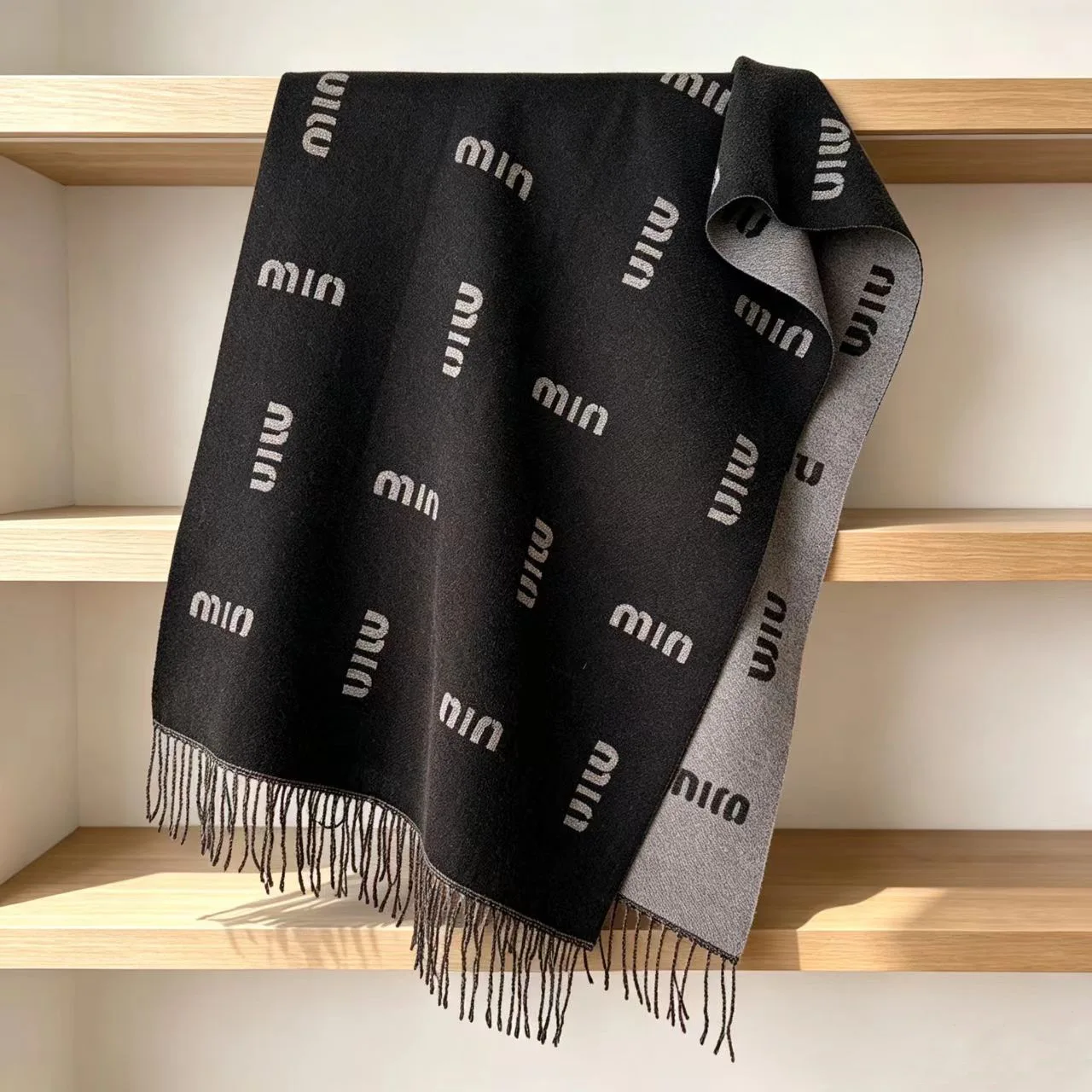 Women's Vintage Plaid Letter Jacquard Scarf Shawl Double-Sided Imitation Cashmere Fringe Long Wrap Warm Thick Neck Stole