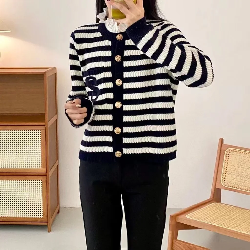 

Осень-зима женский вязаный кардиган с вышитыми буквами съемный воротник с кружевной отделкой в полоску с открытым вырезом повседневная мода