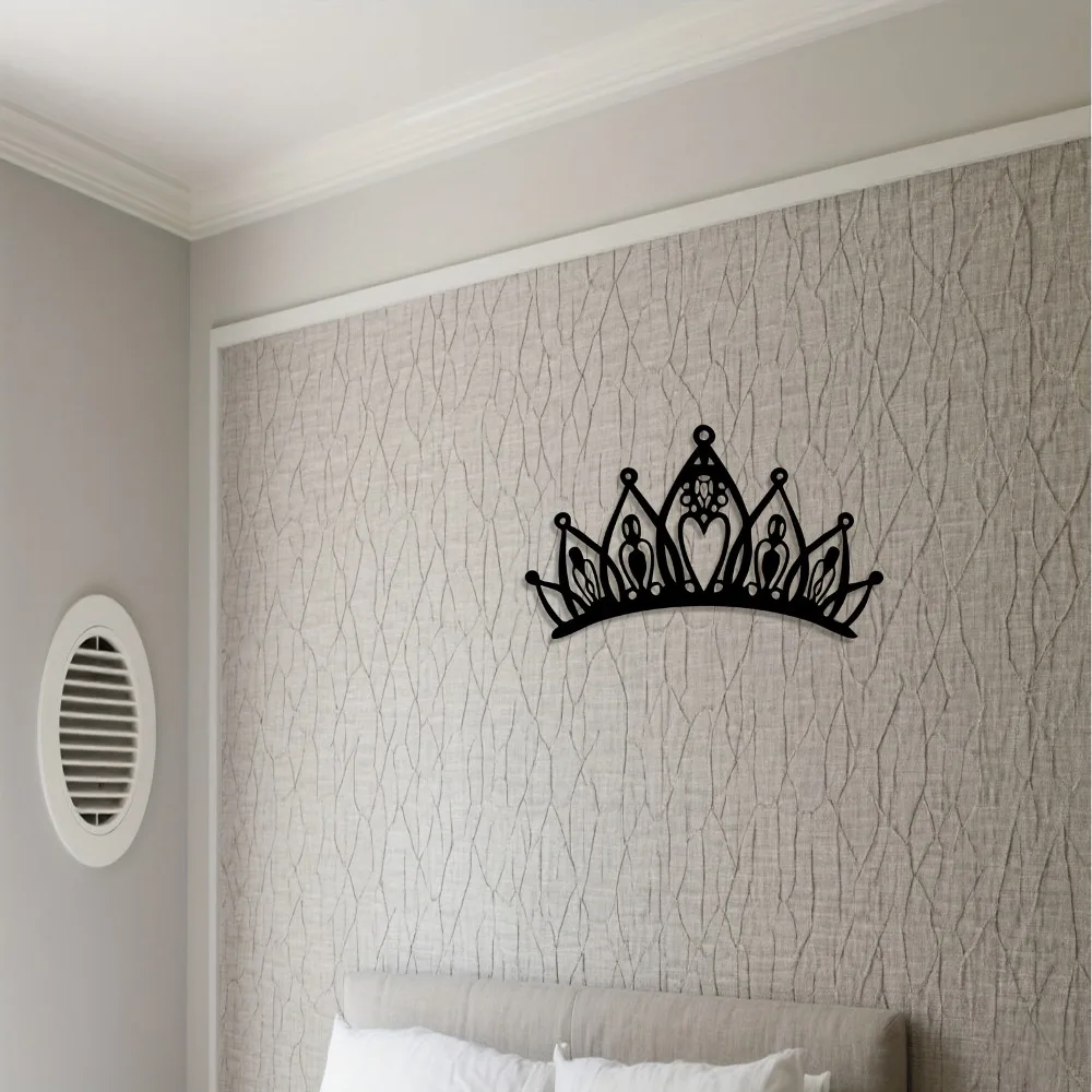 Royal Crown Iron Wall Art Classic Elegant Decor Perfect for Noble Style Interior & Office