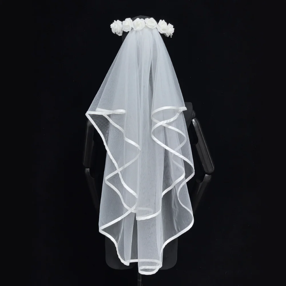 1 Piece of White Rose Headdress, Girl/bride Headdress, Wedding Accessory Veil, Suitable for Wearing At Banquets and Parties