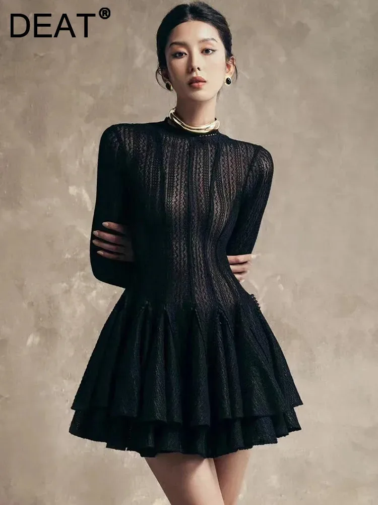 DEAT Elegant Dress Knitted O-neck Long Sleeve A-line Pleated Mini Women\'s Evening Party Dresses 2024 Autumn New Fashion 35Z959