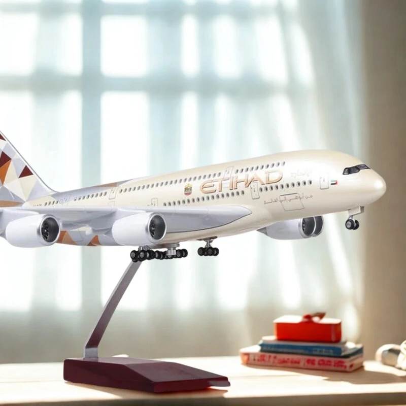 لعب طائرة 1/160 مقياس 50.5 سنتيمتر طائرة A380 ETIHAD نموذج طيران عجلة دييكاست الراتنج طائرة لجمع عرض اللعب الهدايا