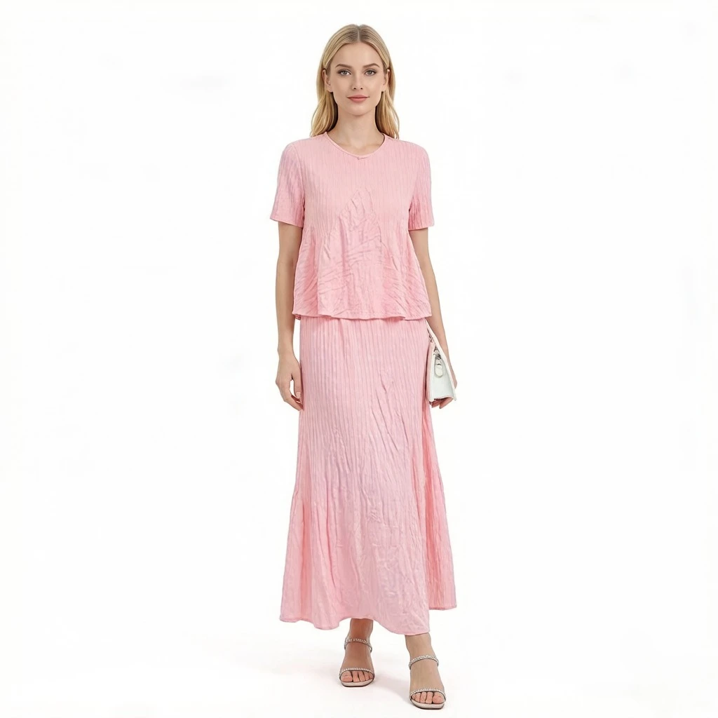 

Комплект из двух предметов: плиссированная футболка и юбка Miyake 2026. Новинка! Модный женский комплект: элегантный, стройнящий, с коротким рукавом, в стиле пэчворк.