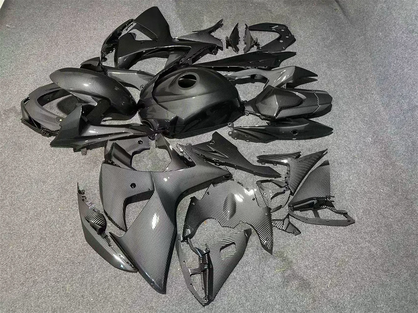 Motorcycle Carbon Fibre Fairing Kit for GSXR1000 K9 2009-2016 Cowl Tank Fairings GSXR 1000 09-16 Bodyframe Backseat Cover