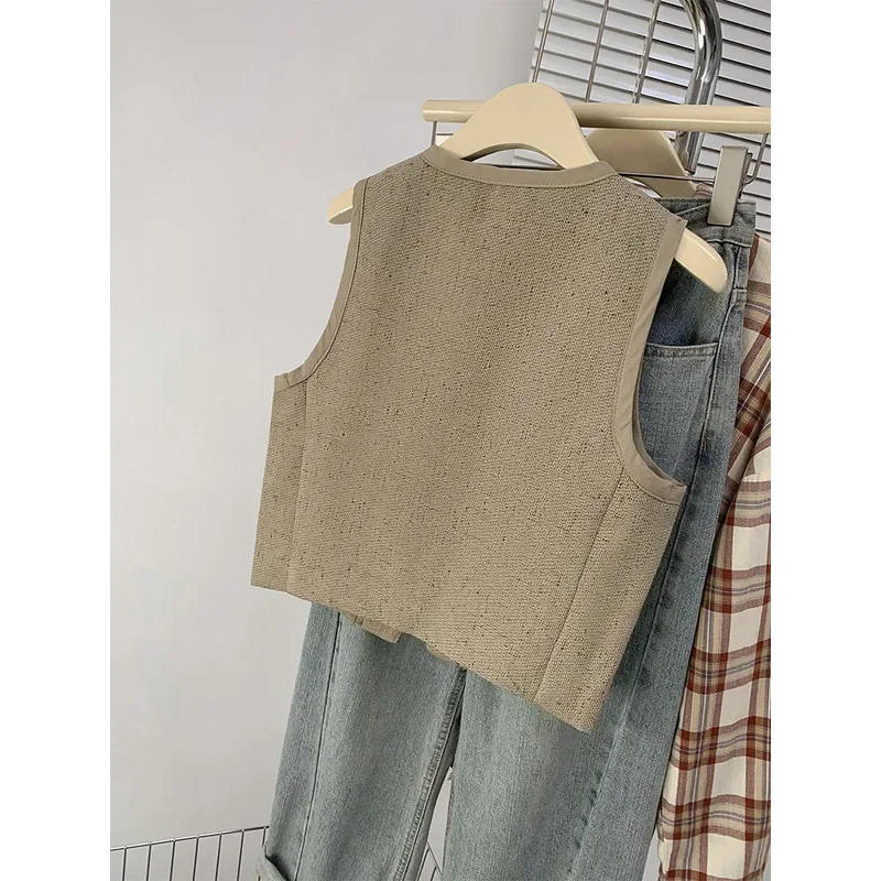 French Intellectual Design Button Retro Vest for Women Unique Ancient Style Versatile Fashionable Vest Top