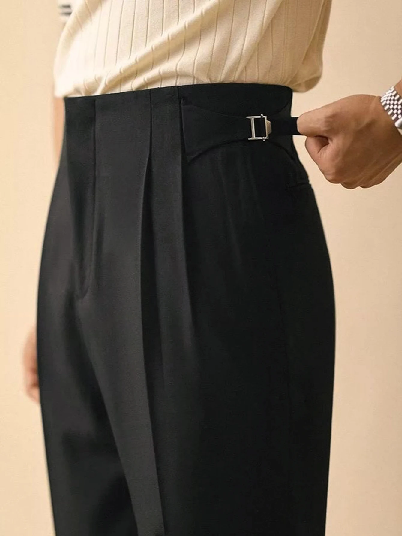 

Fall/Winter 2025 Men's Elegant Italian Neapolitan High Waist Wide Leg Pants with Tucks And Buttons Business Casual Style