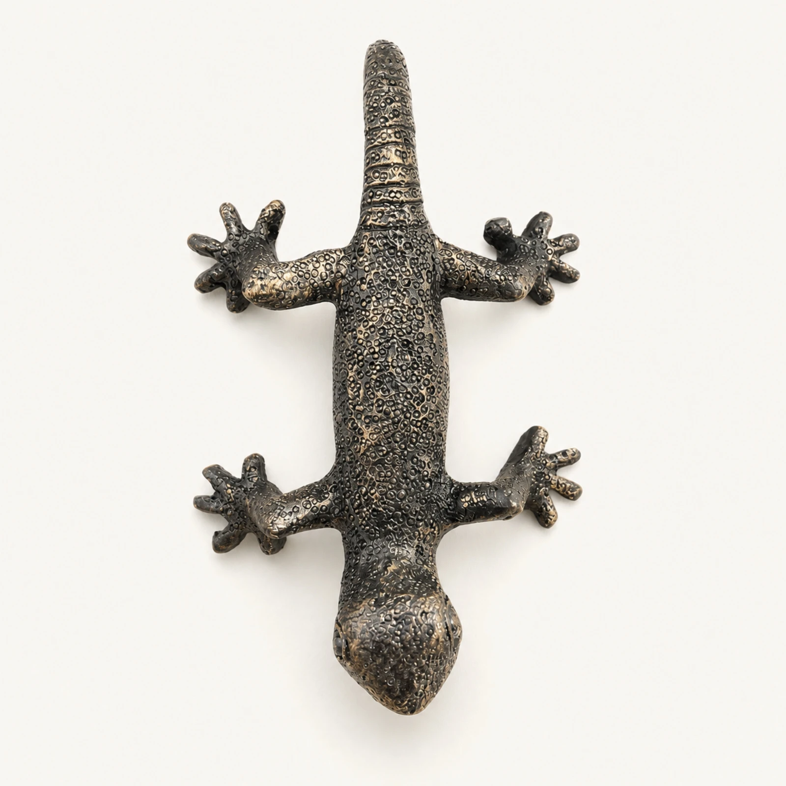 Gecko Planter Hanger Antique Bronze Gecko Pot Hanger Lizard Figurine Decorative Flower Pot Ornament Textured for Plant Lovers