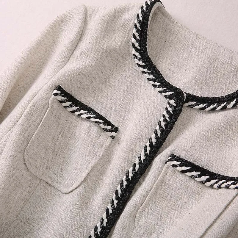 Abito da donna a maniche lunghe con scollo a O, un set di top e gonna a sirena