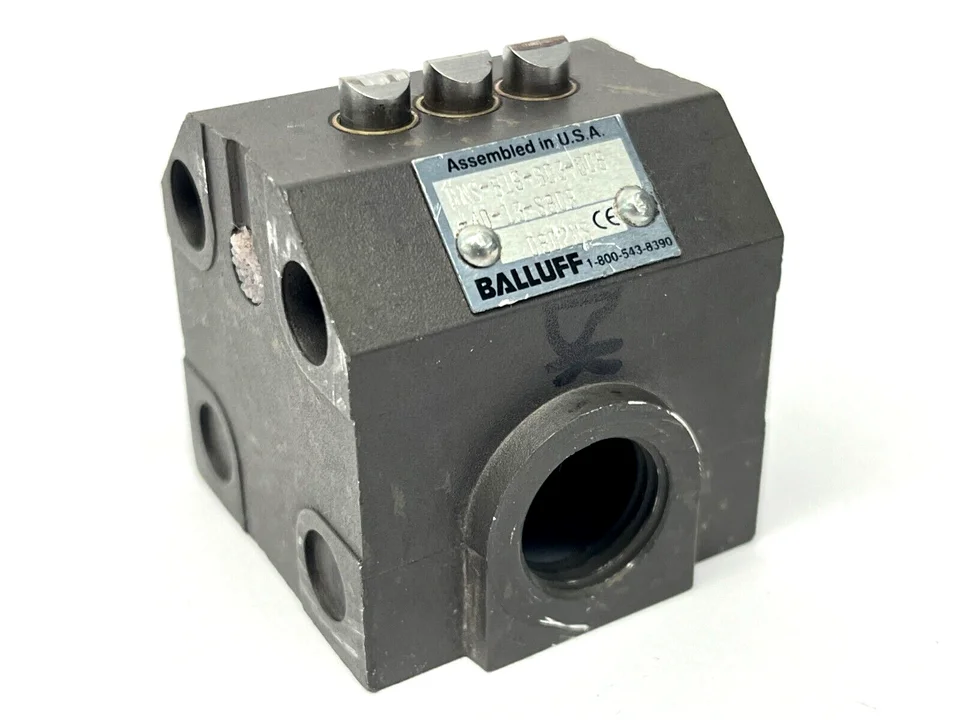 PLC BNS01RZ Multiple Position Limit Switches BNS-819-B03-D08-40-13-S80R Warranty Product