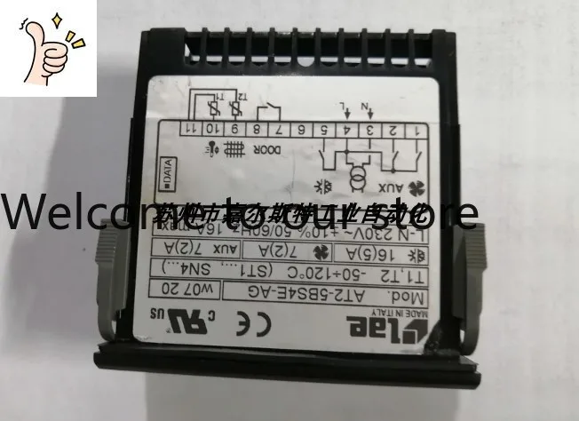 New Original LAE Temperature Control Instrument [AT2-5BS4E-AG]